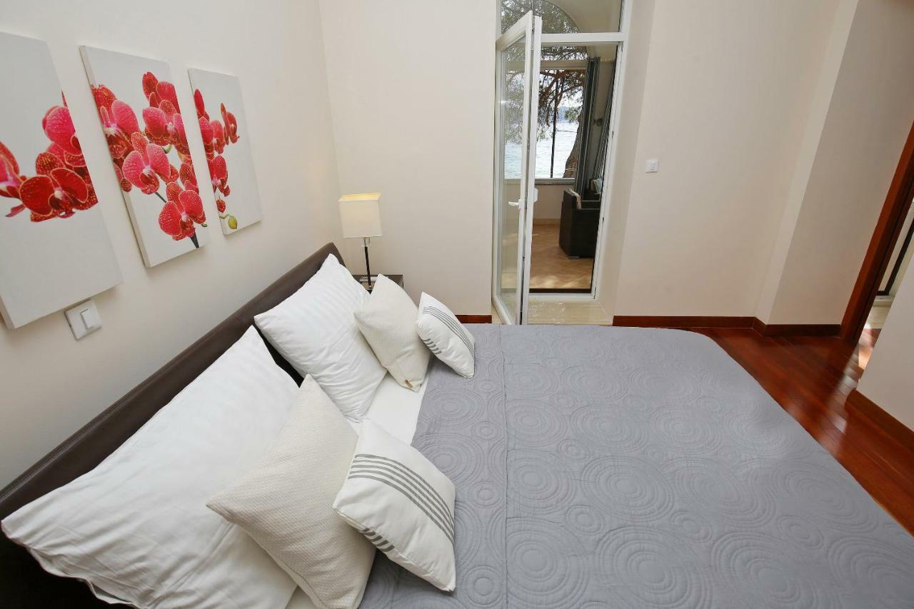 Seafront Beach Apartment - Directly At The Beach Zadar Exteriér fotografie