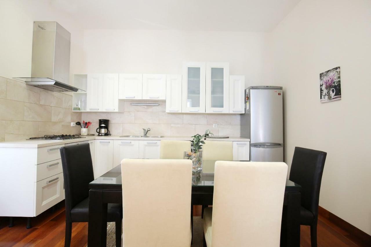 Seafront Beach Apartment - Directly At The Beach Zadar Exteriér fotografie